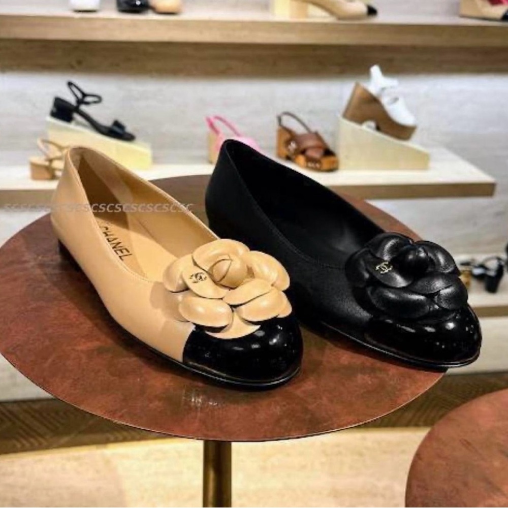 New Chanel Camilla flat